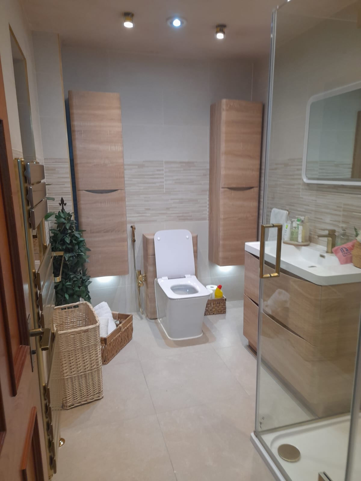 Modern Bathroom Renovation